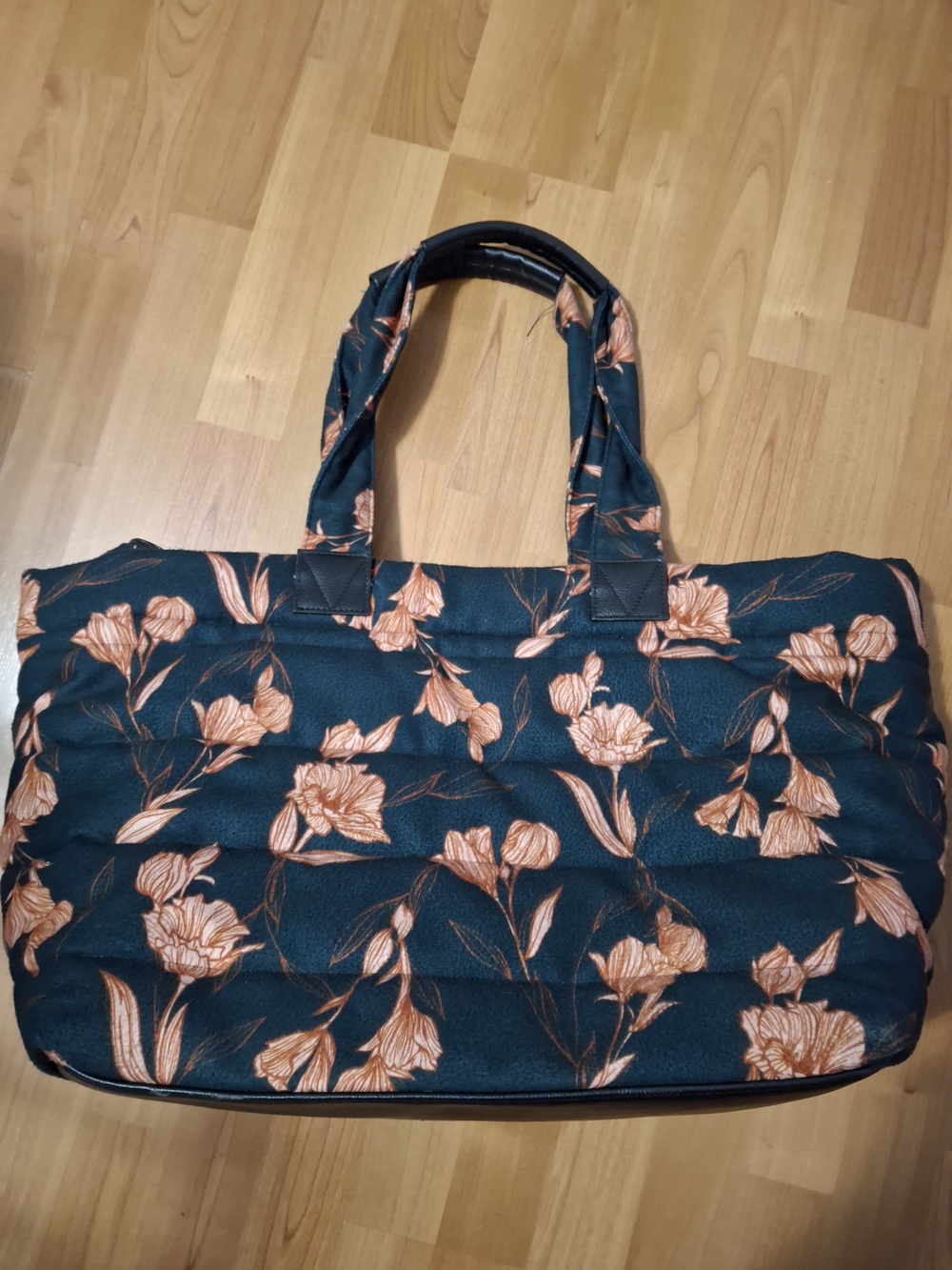 New Day Quilted Floral Weekender Bag Dark Green Puffer Tote Carry On Travel